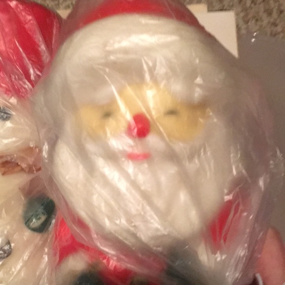 Vintage set of two pillar Christmas candles, Santa and Snowman - Picture 3 of 3